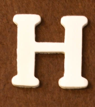 Vanerikirjain 4 cm, H - Kirjaimet ja numerot - 6160700 - 1