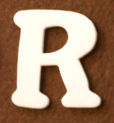 Vanerikirjain 4 cm, R - Kirjaimet ja numerot - 6161700 - 1