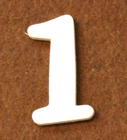 Vanerinumero 4 cm, 1 - Kirjaimet ja numerot - 6162600 - 1