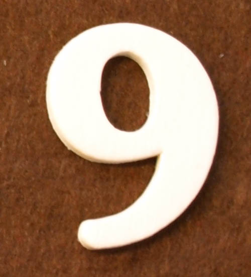 Vanerinumero 4 cm, 9 - Kirjaimet ja numerot - 6163400 - 2