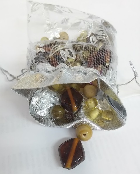 Lasihelmilajitelma 50g Kinuskitoffee - Lasihelmet - B901 - 1