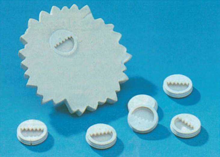 Upporipustin muovia 50 kpl - Helat, lukot, magneetit, avainrenkaat - 3502-001 - 1