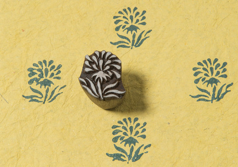 Blockwallah-leimasin Little Wild Flower - Puuvartiset leimasimet ja Blockwallah - B002 - 1