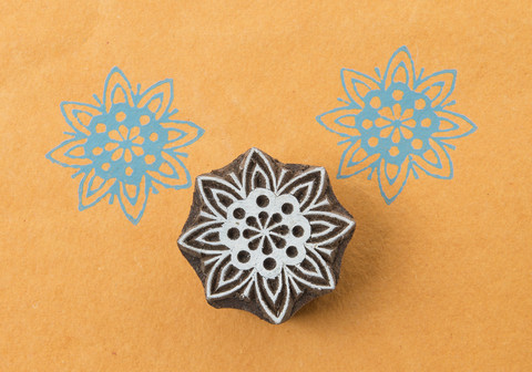 Blockwallah-leimasin Small FlowerPattern - Puuvartiset leimasimet ja Blockwallah - B202 - 1