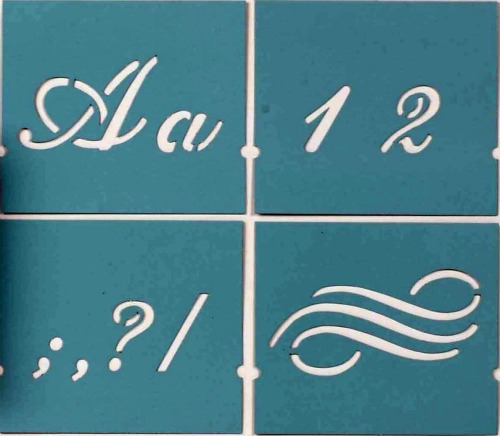 Kirjainsabluunat 3,8cm, Martha Stewart - Tarra-, kartonki- ja metallisabluunat - MS 32275 - 1